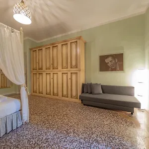 Apartmán Lungarno Buozzi 7, Pisa